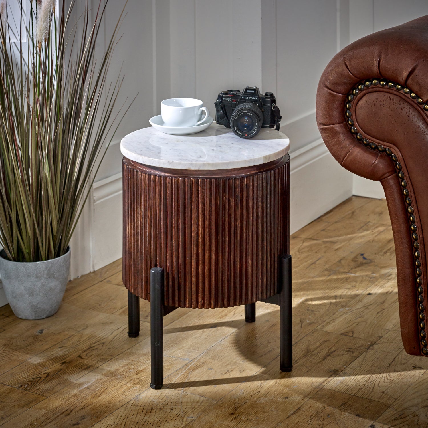 Cardella Mango Wood Side Table With Marble Top & Metal Legs
