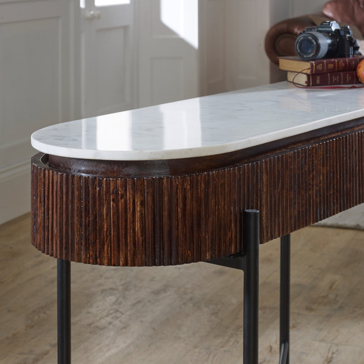 Cardella Mango Wood Console Table With Marble Top And Metal Legs