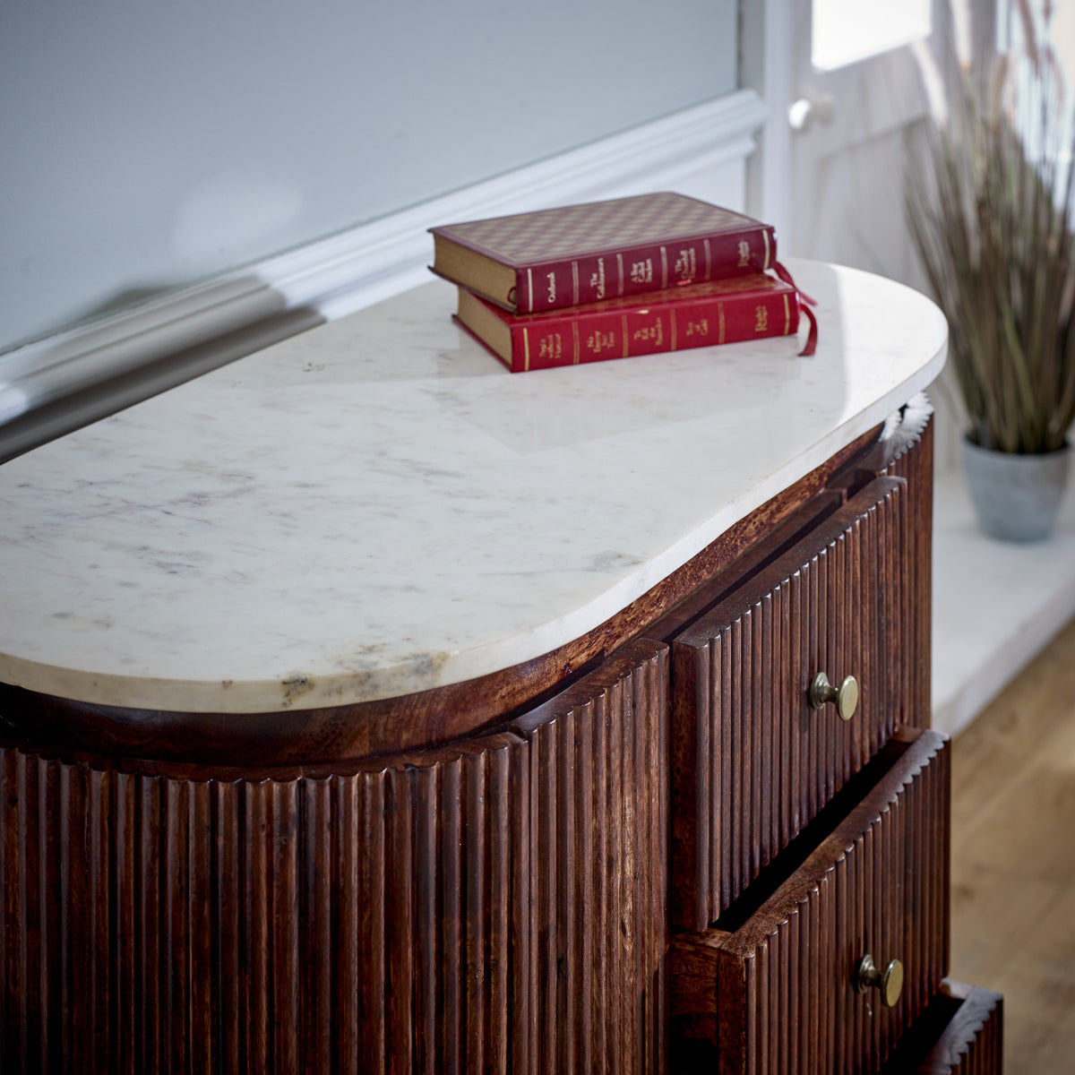 Cardella Mango Wood Wide Chest Of Drawers With Marble Top & Metal Legs