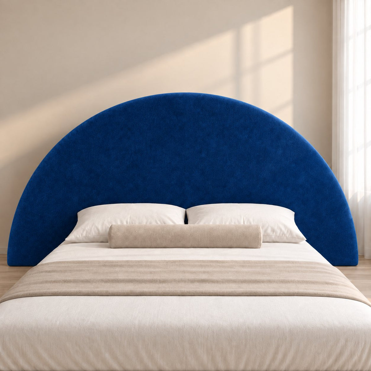 Gaeta bed in blue, headboard close-up