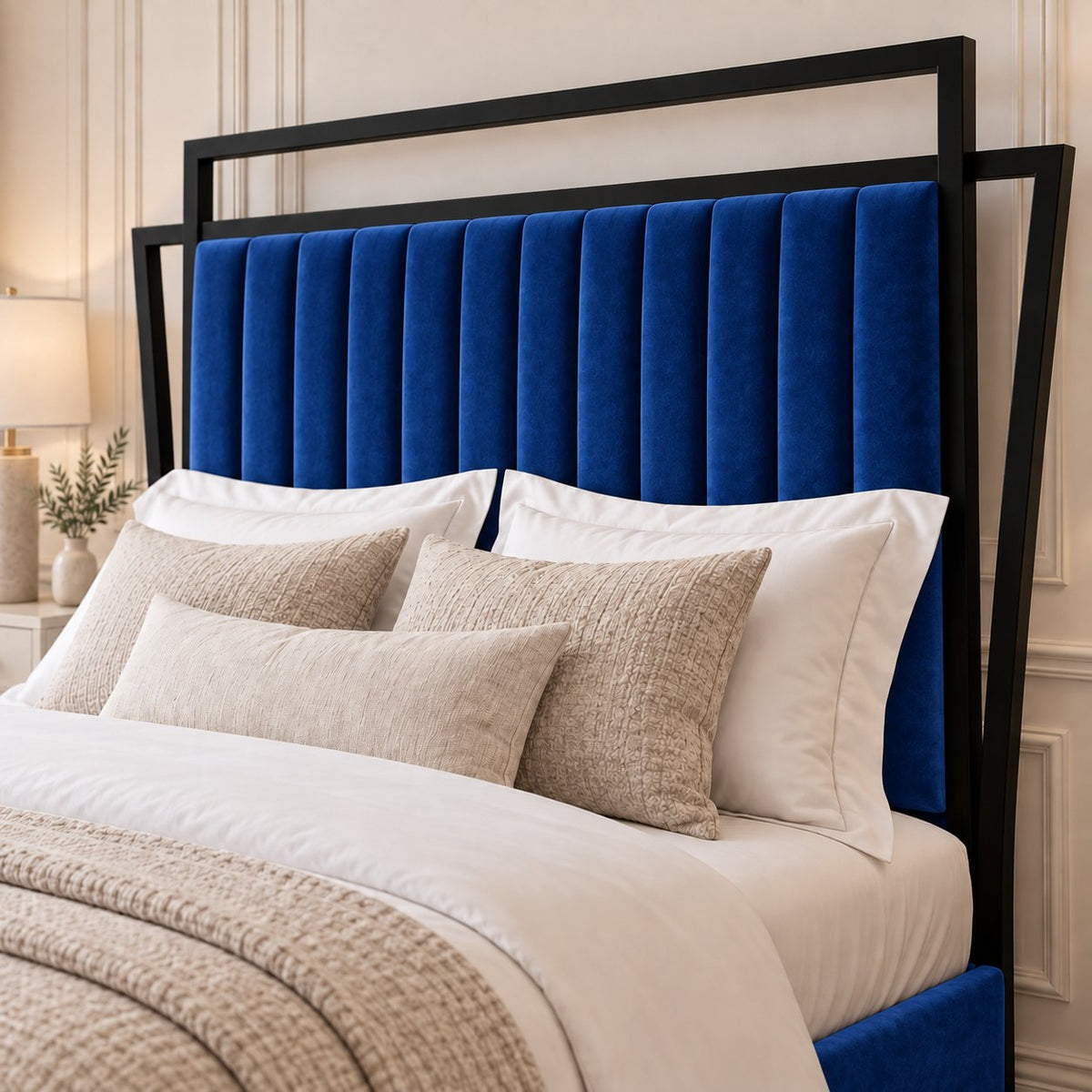 Sirmione velvet bed in blue with black metal frame, headboard close-up