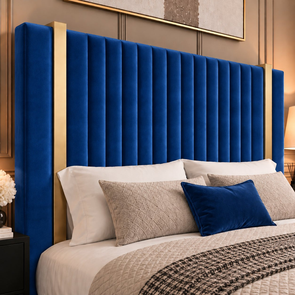 Vasto bed in blue, headboard close-up