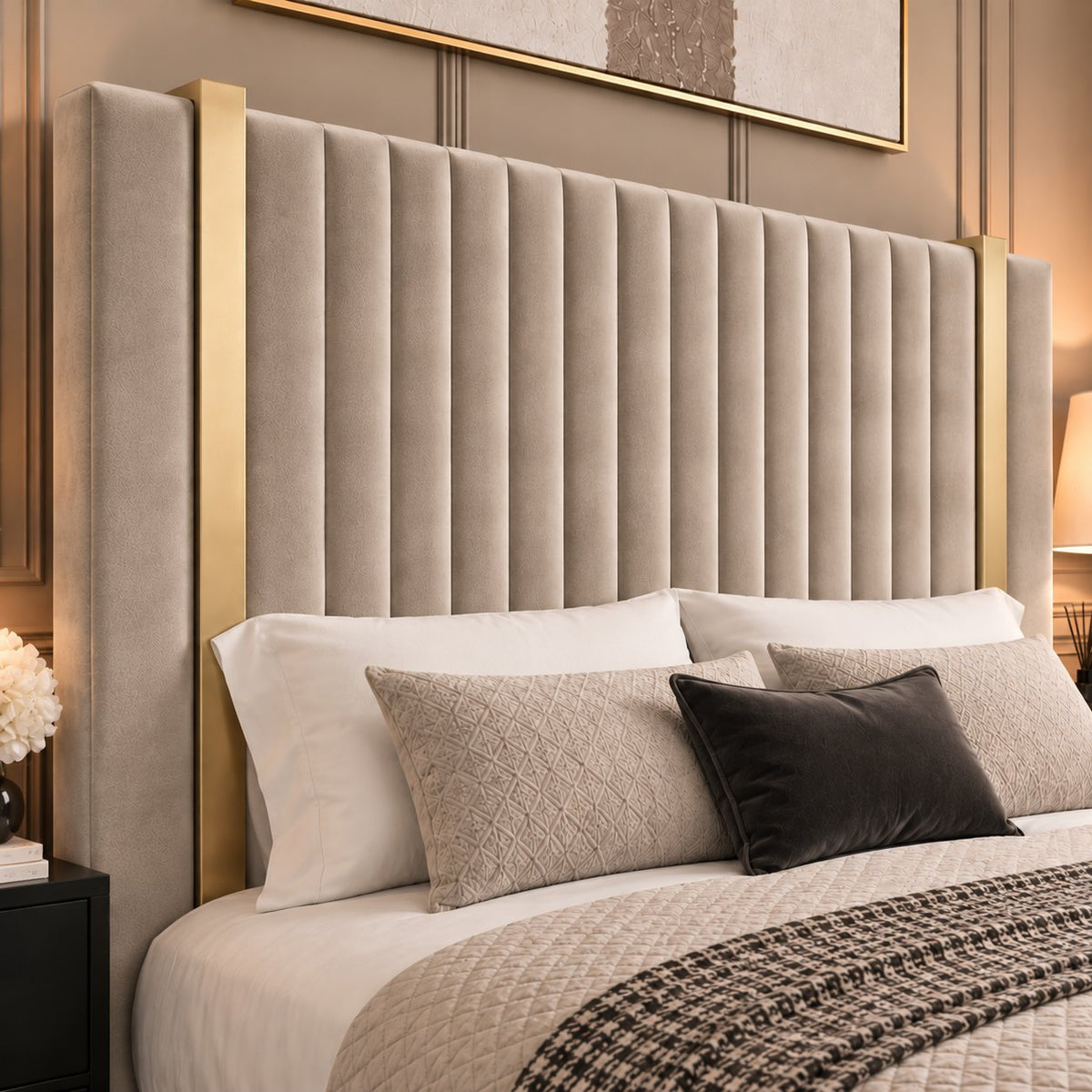 Vasto bed in pebble, headboard close-up
