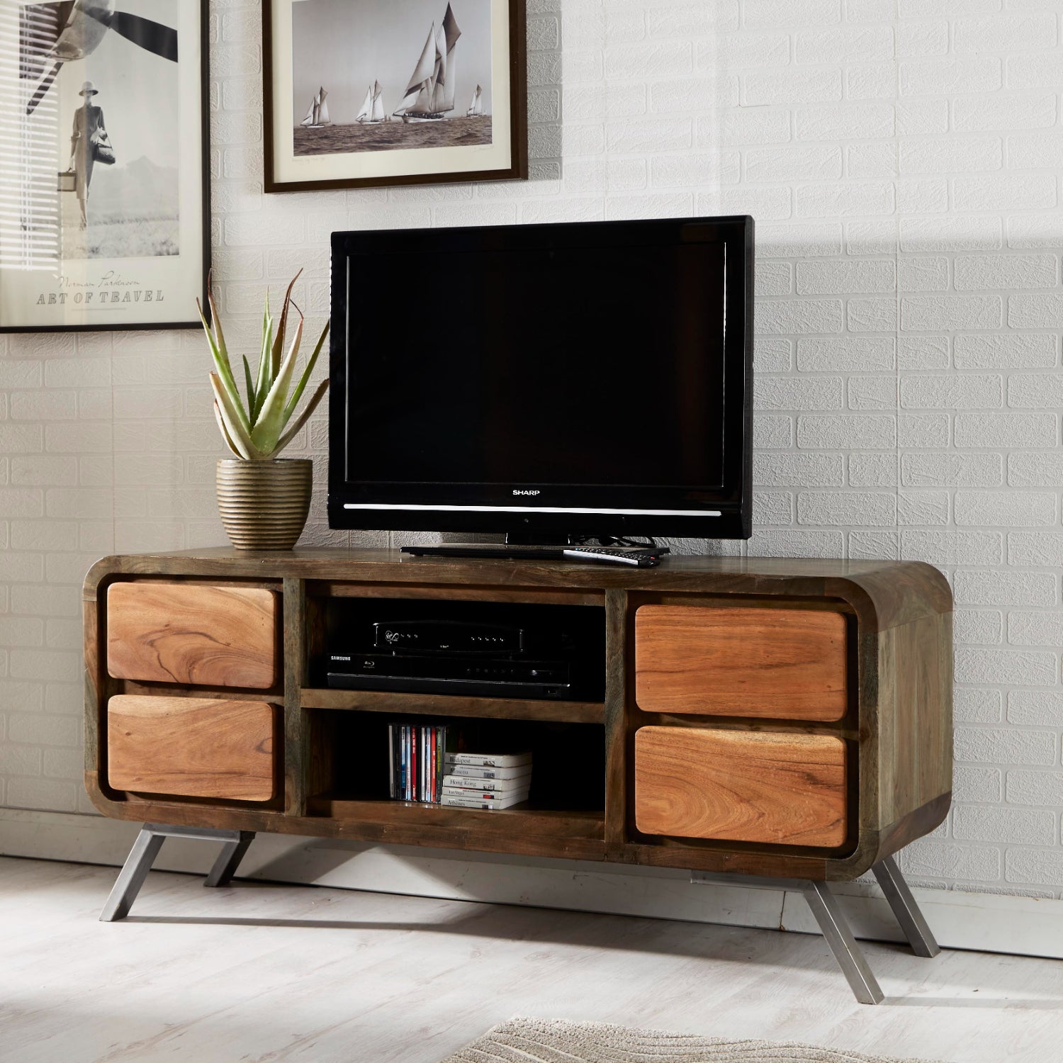 Tierra Plasma Media Unit
