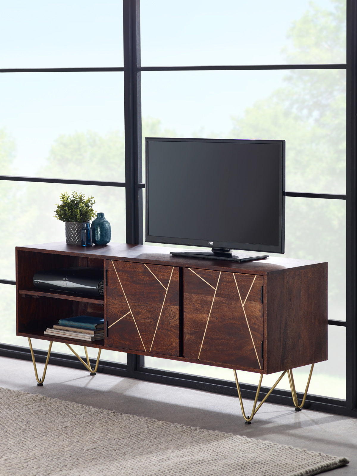 Ebern Dark Gold Plasma Media Unit