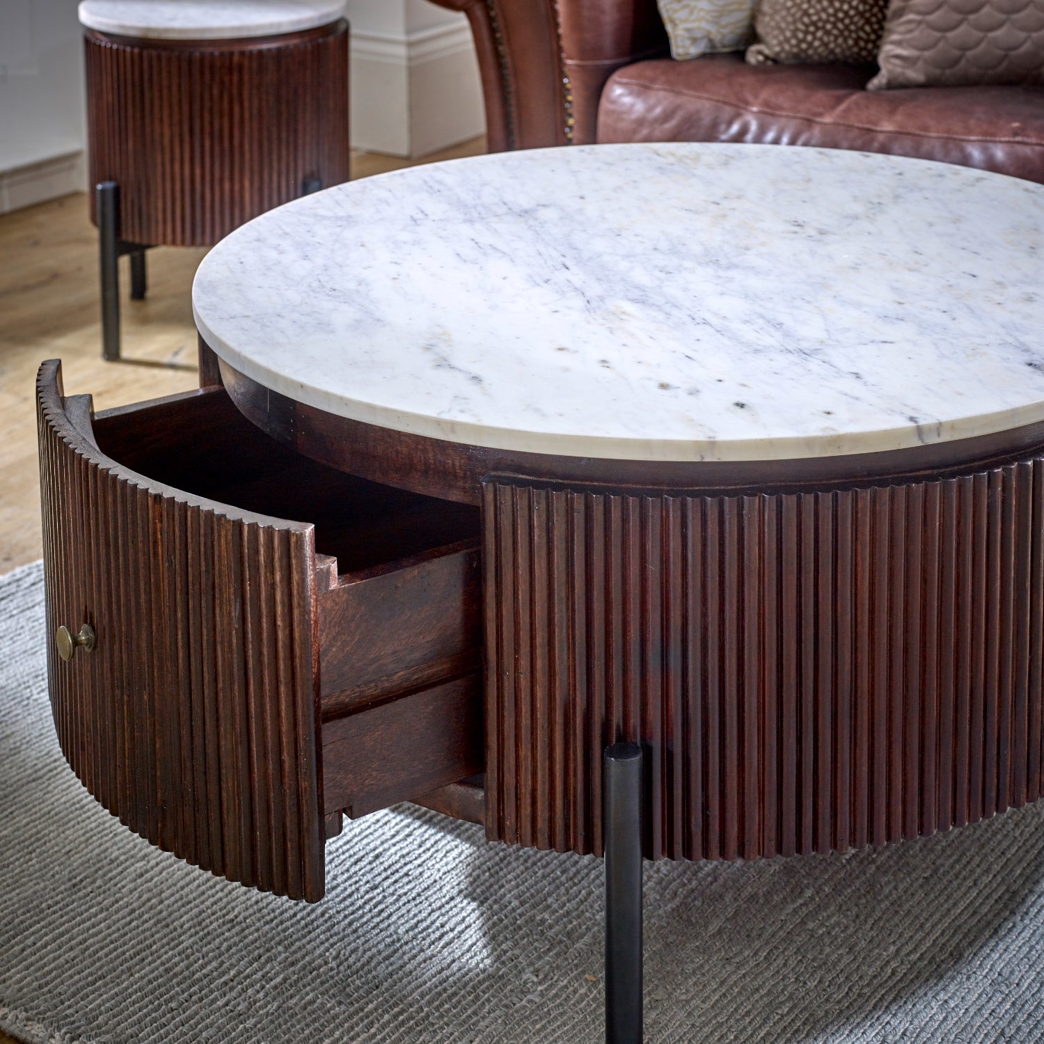 Cardella Mango Wood Round Fluted Coffee Table With Marble Top & Metal Legs