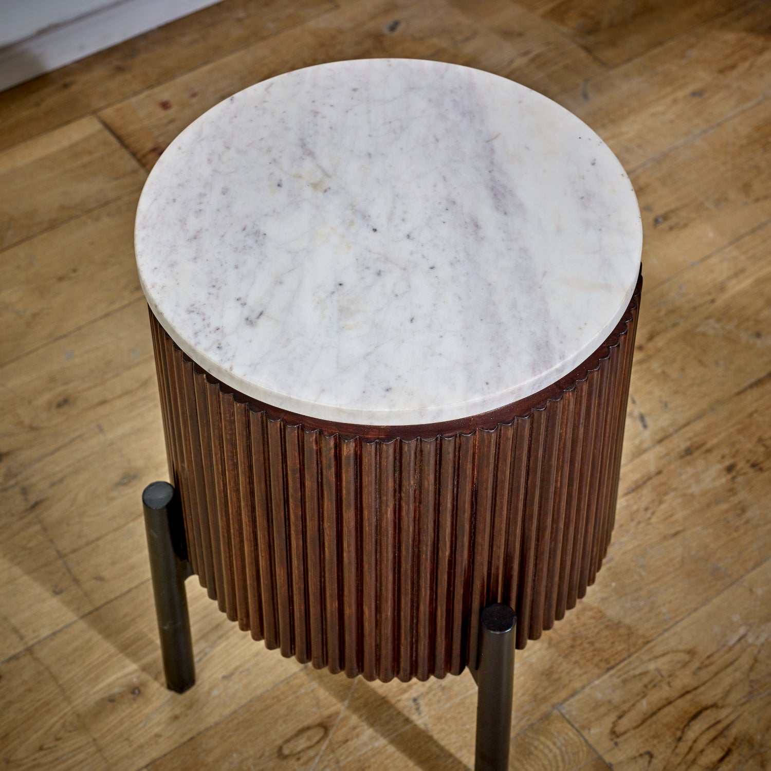 Cardella Mango Wood Side Table With Marble Top & Metal Legs