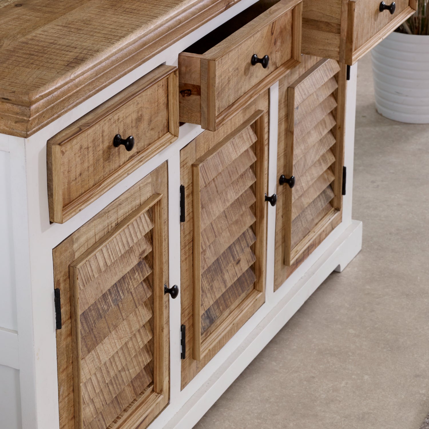 Sorro Wood Sideboard - 3 Drawers & 3 Doors