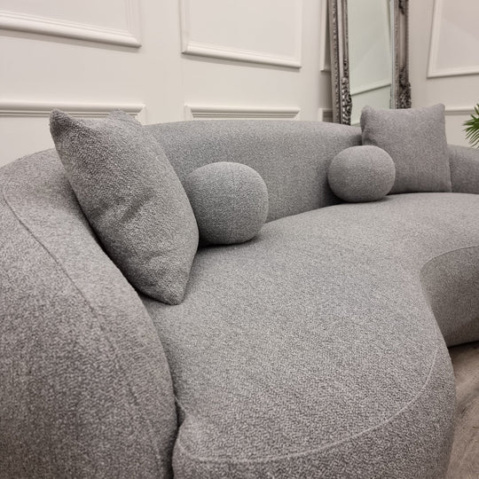 Mollaby Curve Boucle Sofa