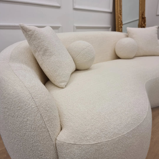 Mollaby Curve Boucle Sofa