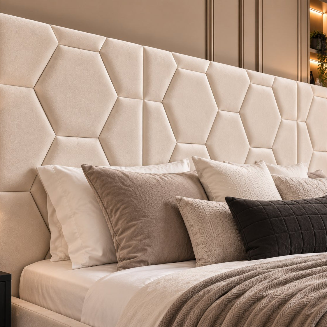 Alghero divan bed in cream, headboard close-up