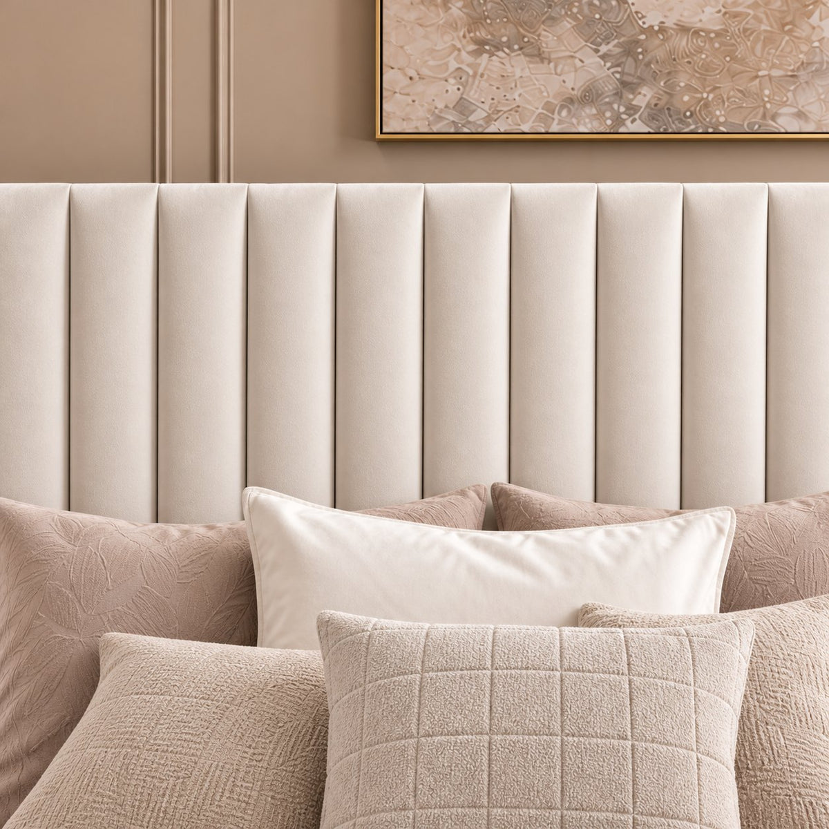 Chioggia divan bed in cream, headboard detail