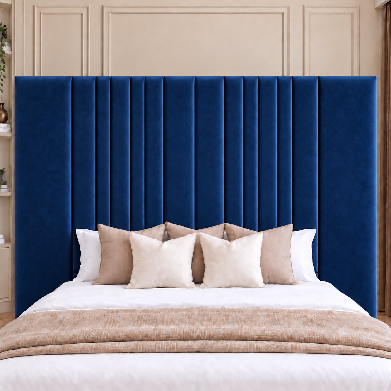 Portofino bed in blue, headboard close-up