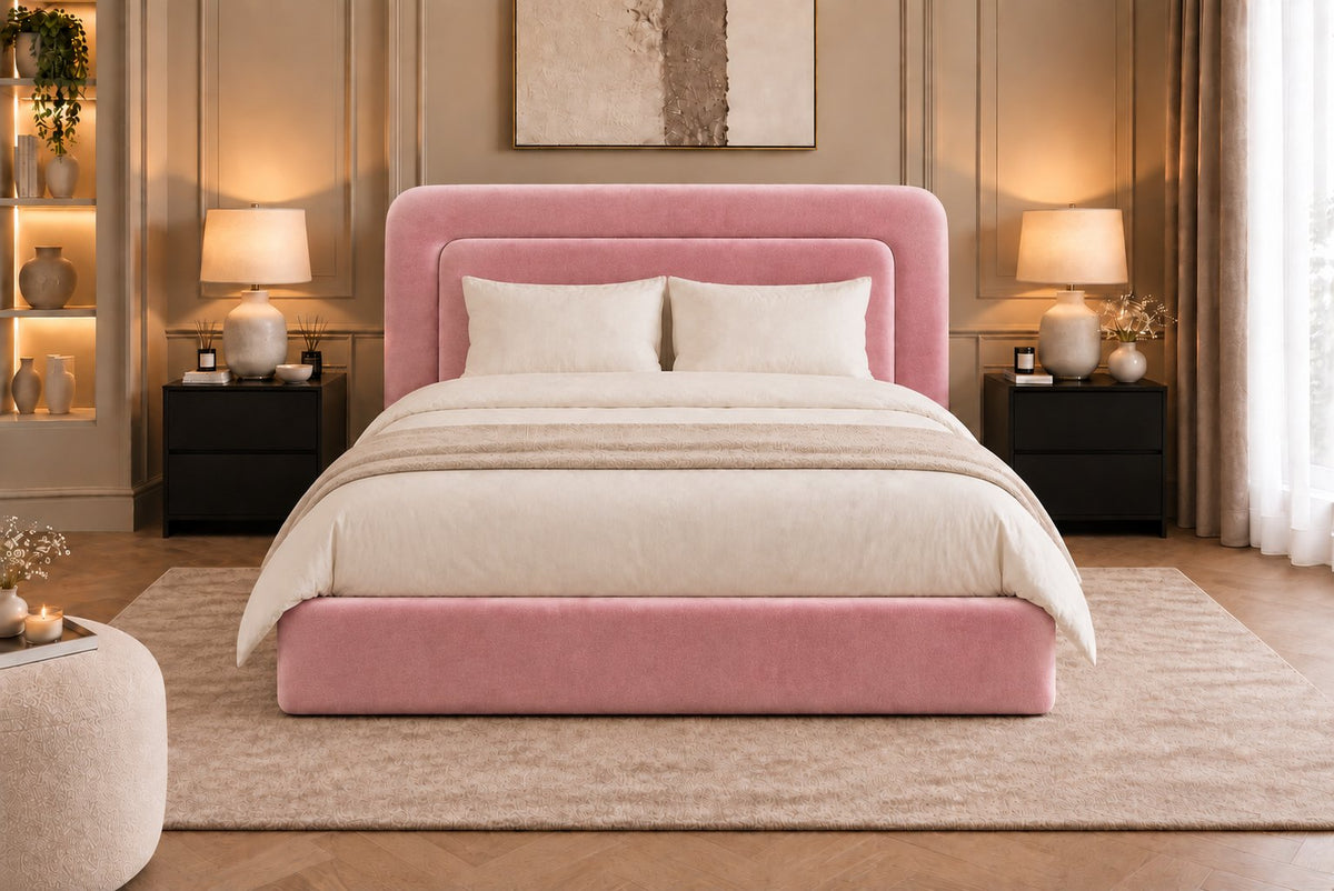 Scilla bed in pink, front view