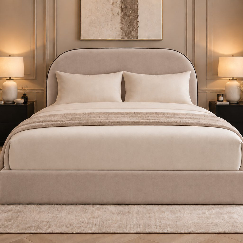 Tellaro bed in pebble, front view